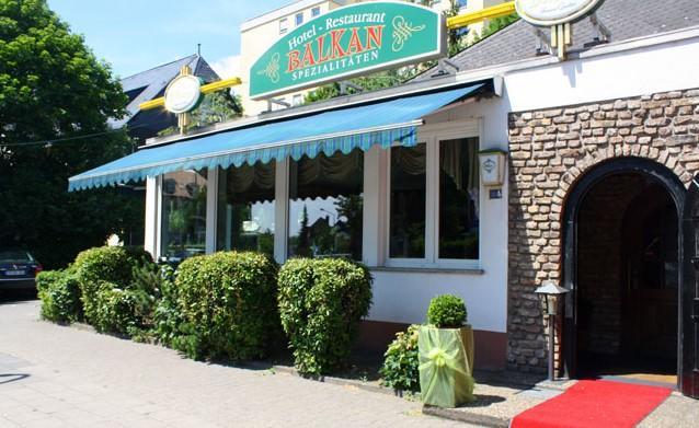 Hotel Restaurant Balkan Treviri Esterno foto